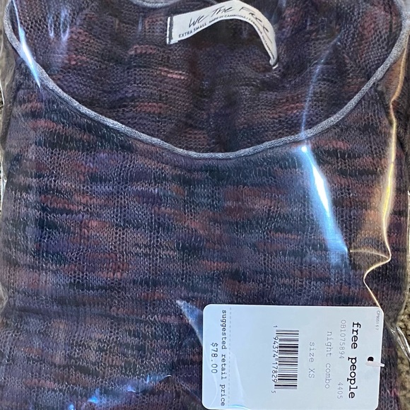 FREE PEOPLE - Women's Spaced Out Long Sleeve Top - Picture 7 of 8